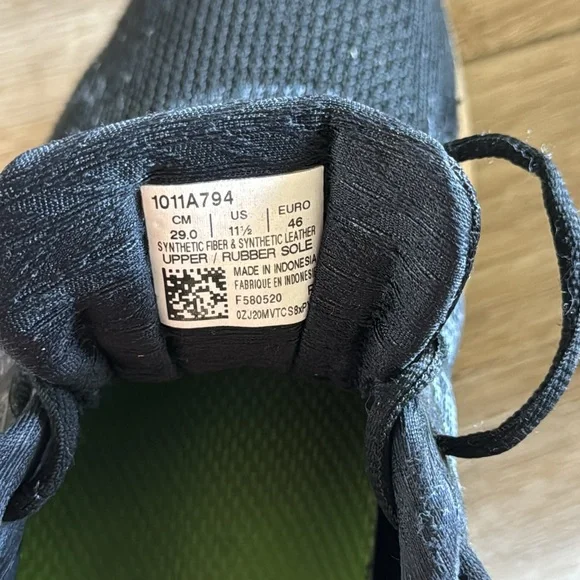 Men's GEL-NIMBUS 22 Knit Running Shoes - Picture 9 of 10